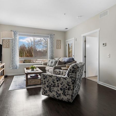 טראוורס סיטי Sweet Tart Spot - Cozy Tc Condo - Pet Friendly מראה חיצוני תמונה