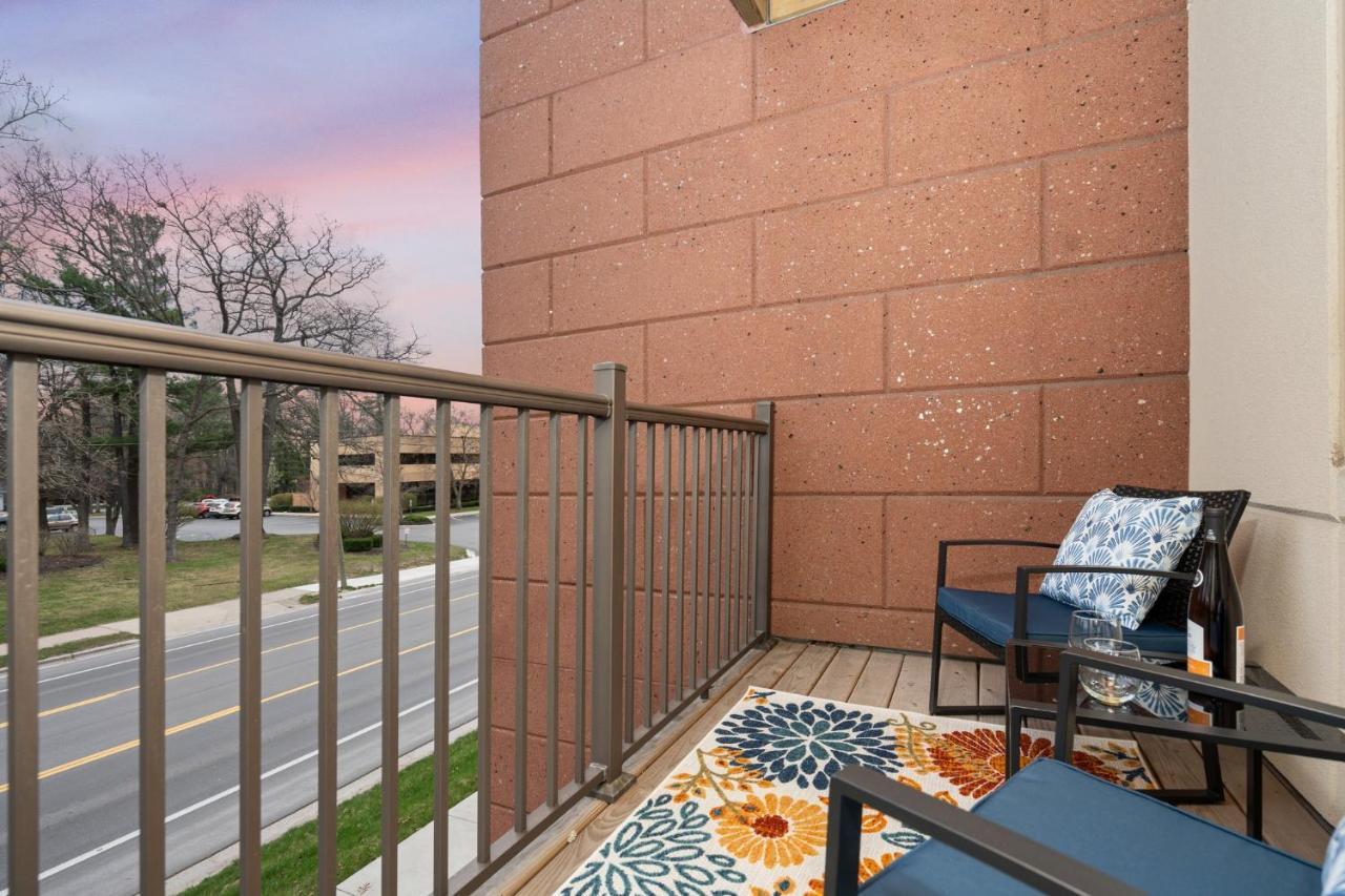 טראוורס סיטי Sweet Tart Spot - Cozy Tc Condo - Pet Friendly מראה חיצוני תמונה